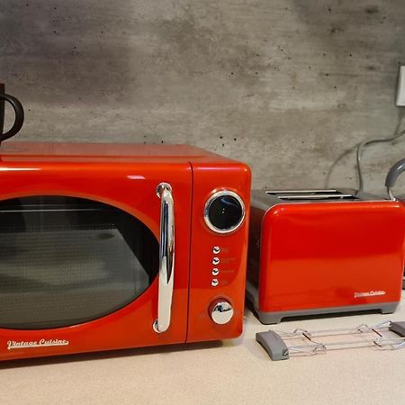 Urocze Apartamenty Na Wsi Goledzinow Kültér fotó